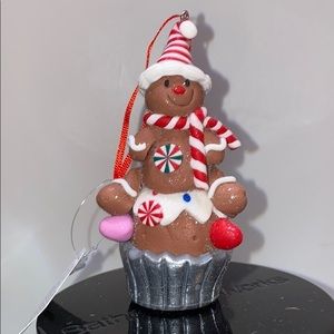 GINGERBREAD MAN CUPCAKE MAGNET CANDLE ORNAMENT